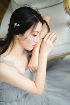 巨大乳女人做爰视频在线